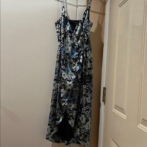 Lulu's Navy and White Floral Dress
